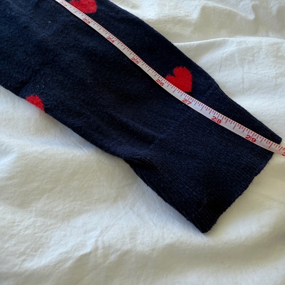 GAP Intarsia Heart Sweater ❤️ size L - Picture 11 of 11